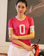 大眼美女
