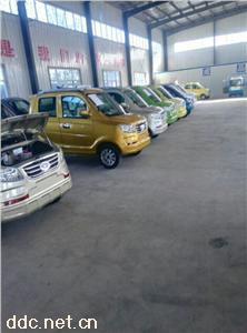 选购电动四轮轿车