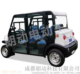 四座电动警用巡逻车