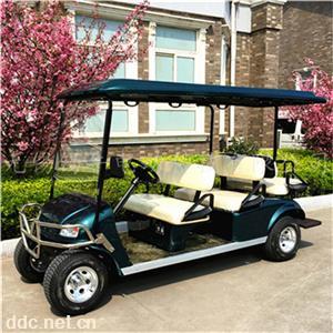 高尔夫球场捡球车