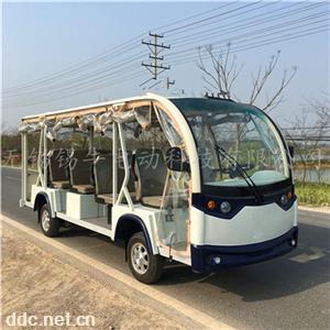 8座电动封闭巡逻车