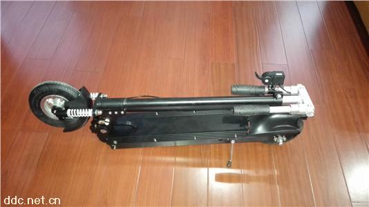 独家智能折叠电动滑板车