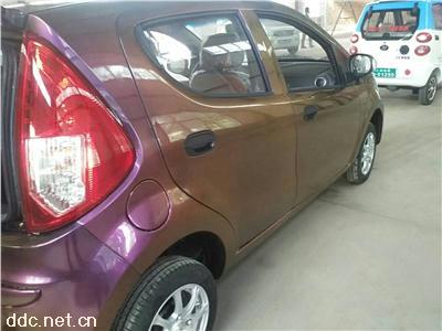 奔奔三代电动汽车