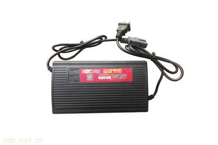 60V6.5A 60V52AH免维护铅酸电池充电器