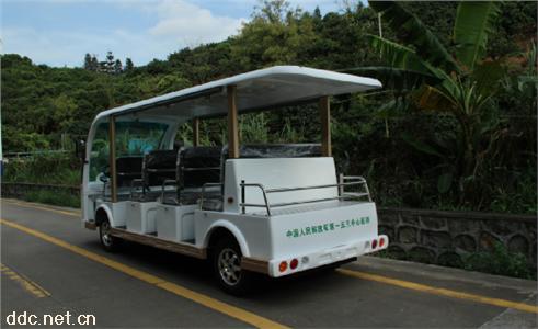11座电动观光车-