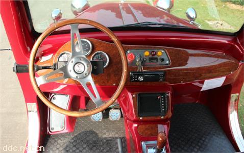 8座豪华电动老爷车