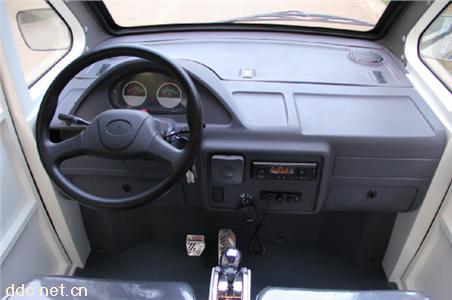 米森封闭电动巡逻车4座