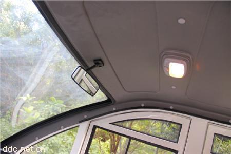 米森封闭电动巡逻车4座