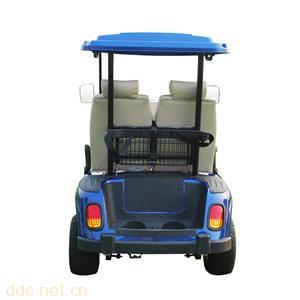 2座高尔夫球车