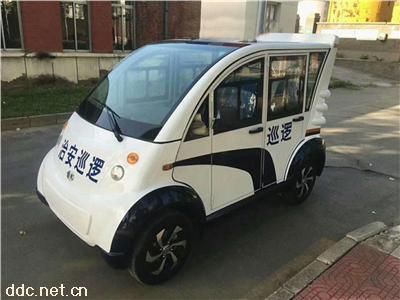 4座封闭电动巡逻车