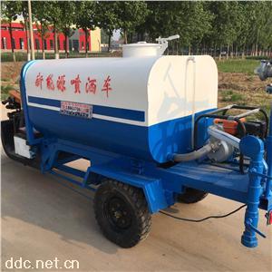 小型電動(dòng)三輪灑水車