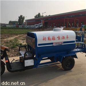 小型電動(dòng)三輪灑水車