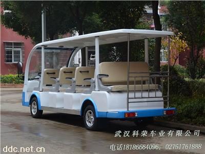 电瓶观光车