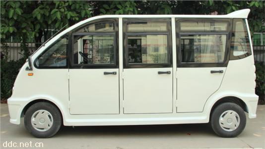 沃森8座封閉電動觀光車