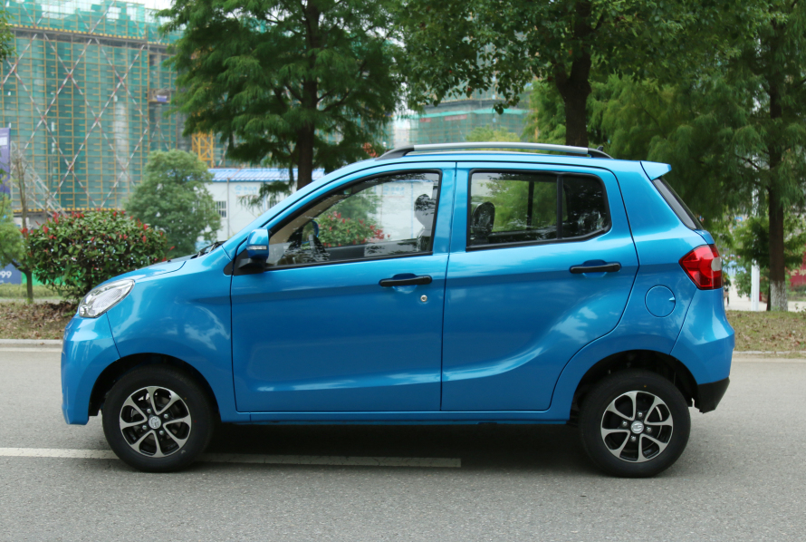 欧陆电动汽车路虎